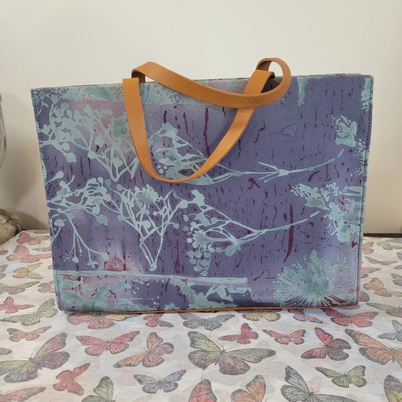 Banana Republic Vintage Silk Bag - Picture 1 of 16